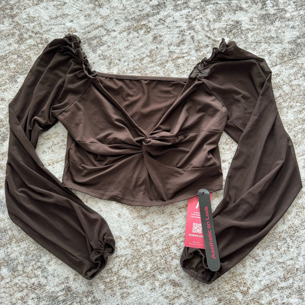 New with tags brown crop top